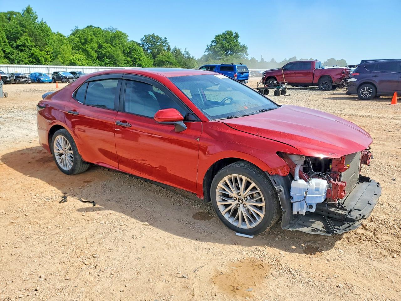 2019 Toyota Camry Se - Фото 4