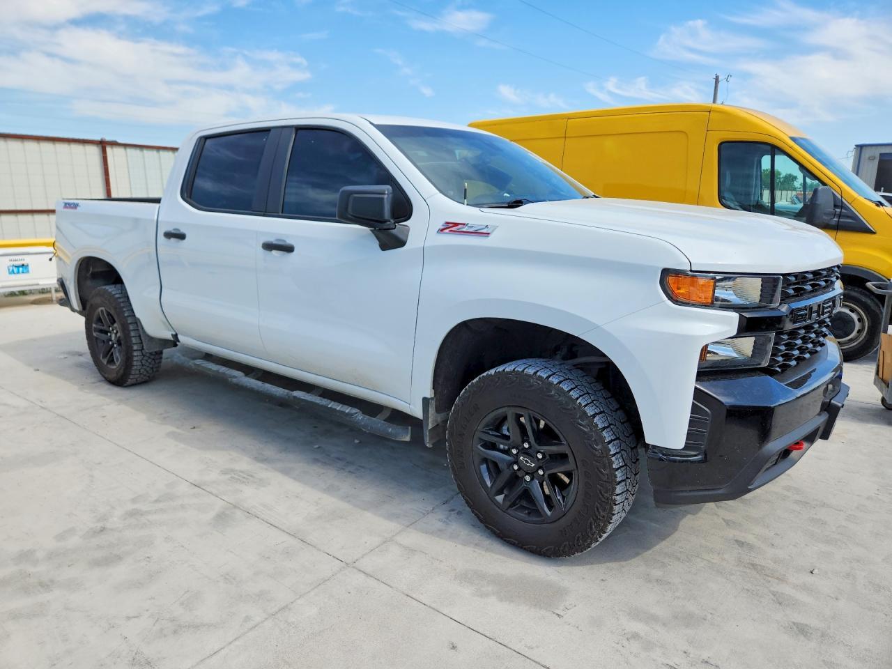 2021 Chevrolet Silverado - Фото 4