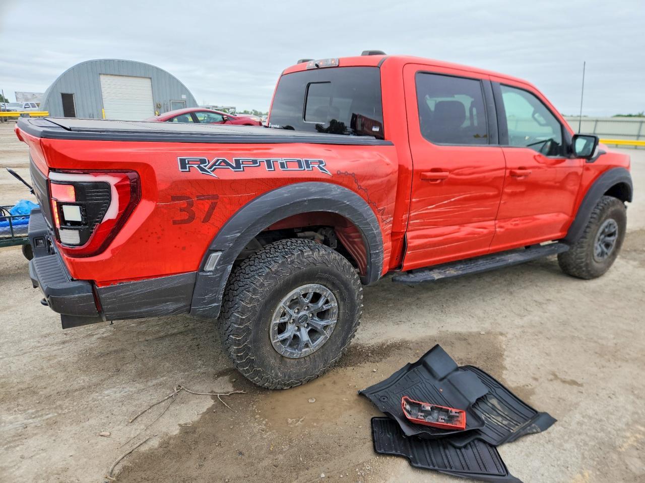 2022 Ford F150 Raptor - Image 3