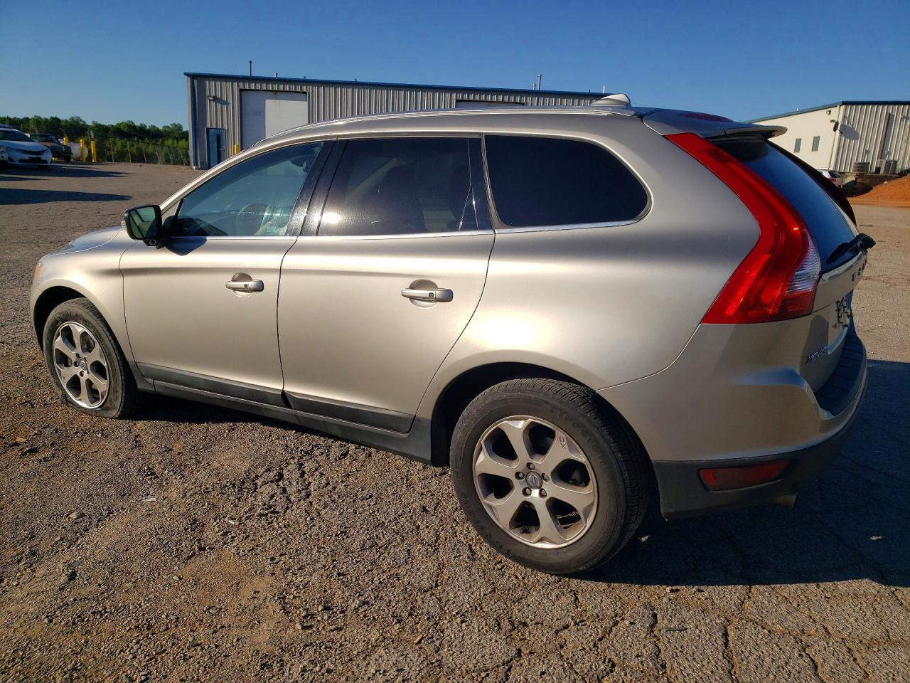 2013 Volvo Xc60 3.2 - Image 2