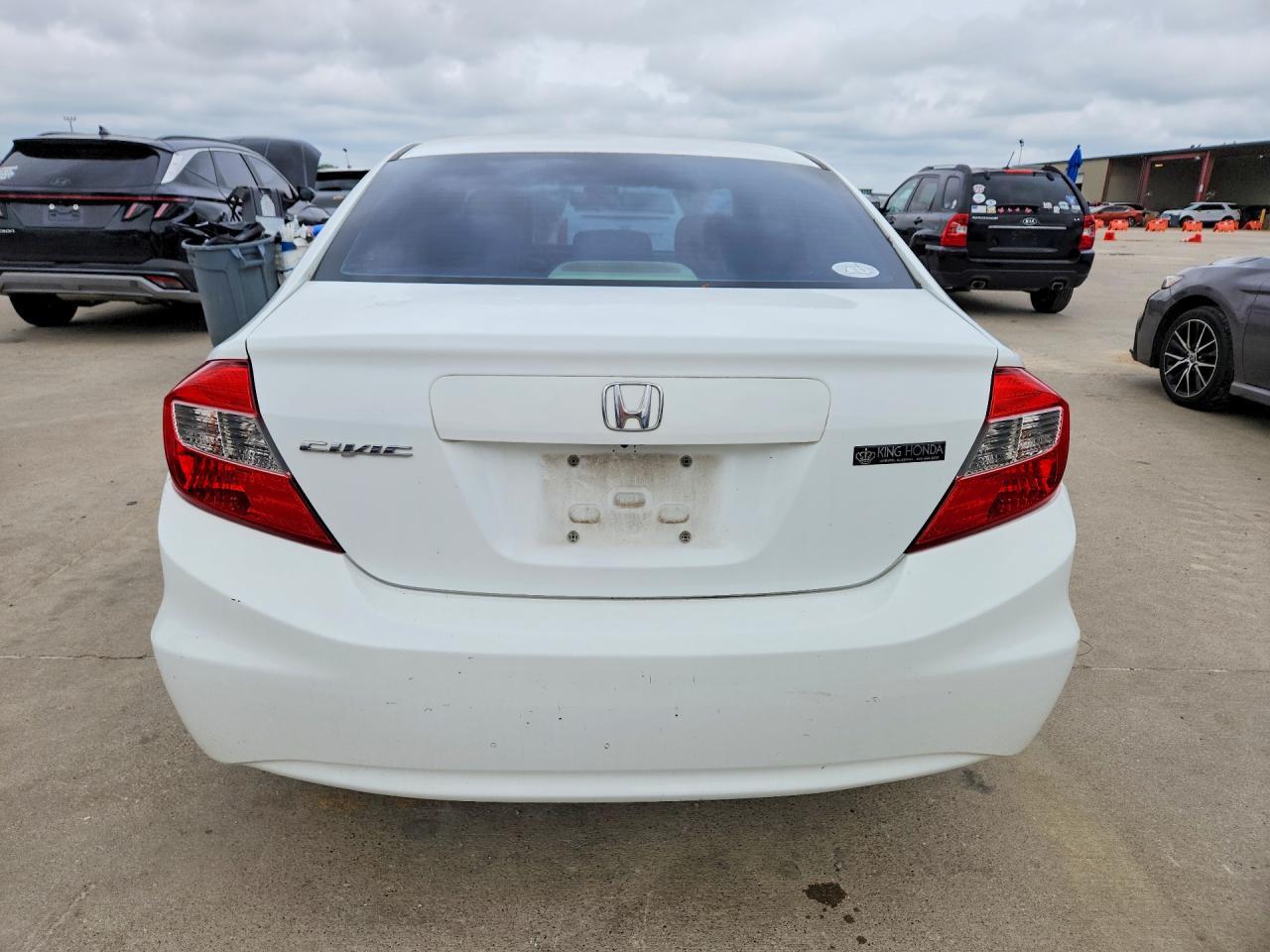2012 Honda Civic - Image 6