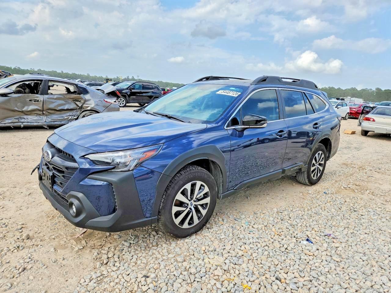 2025 Subaru Outback Premium - Image 2