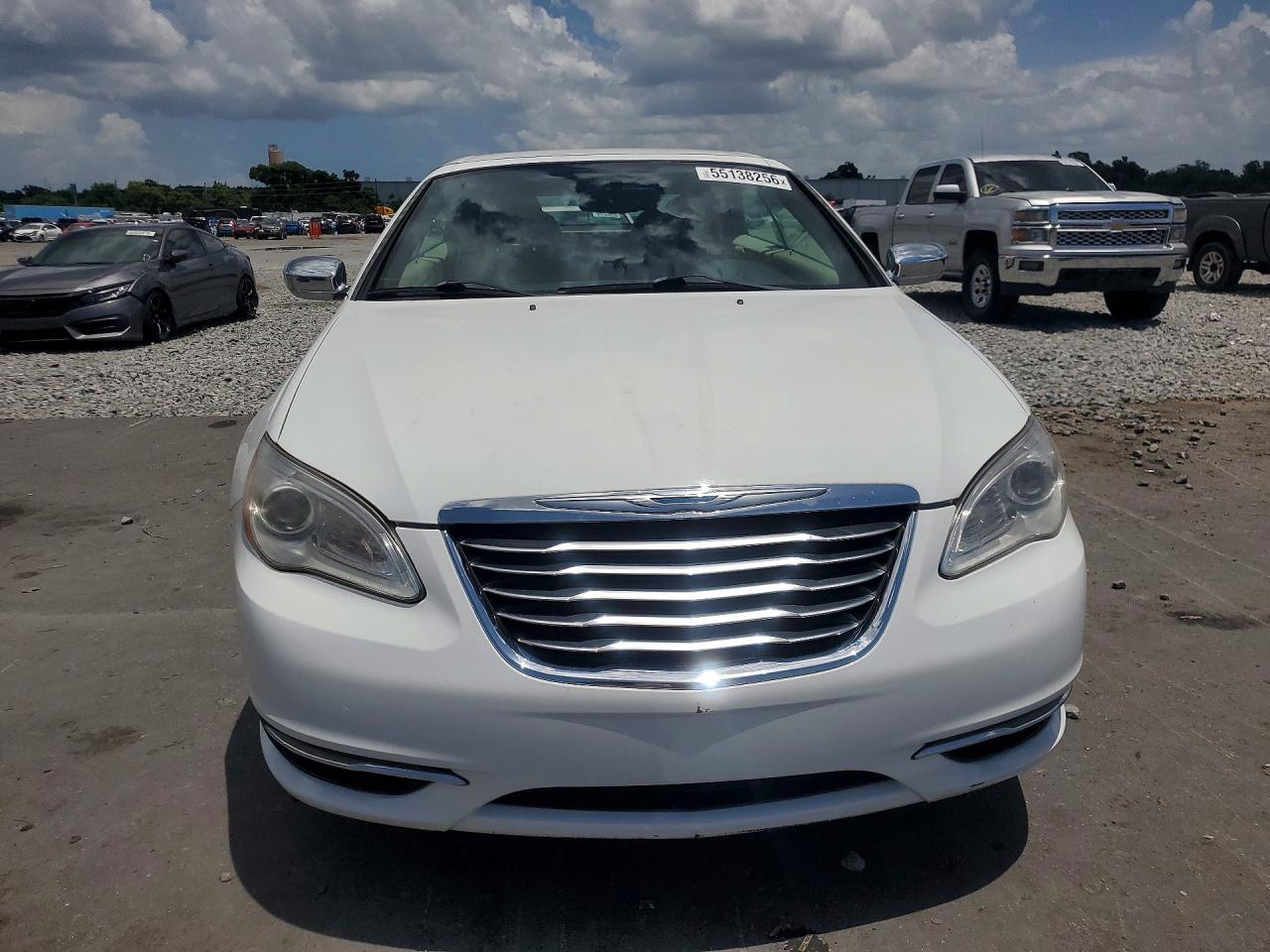2011 Chrysler 200 Limited - Фото 5