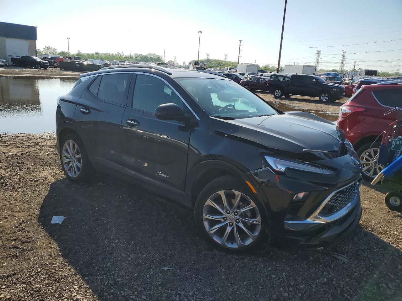 2024 Buick Encore Gx Avenir - Image 4