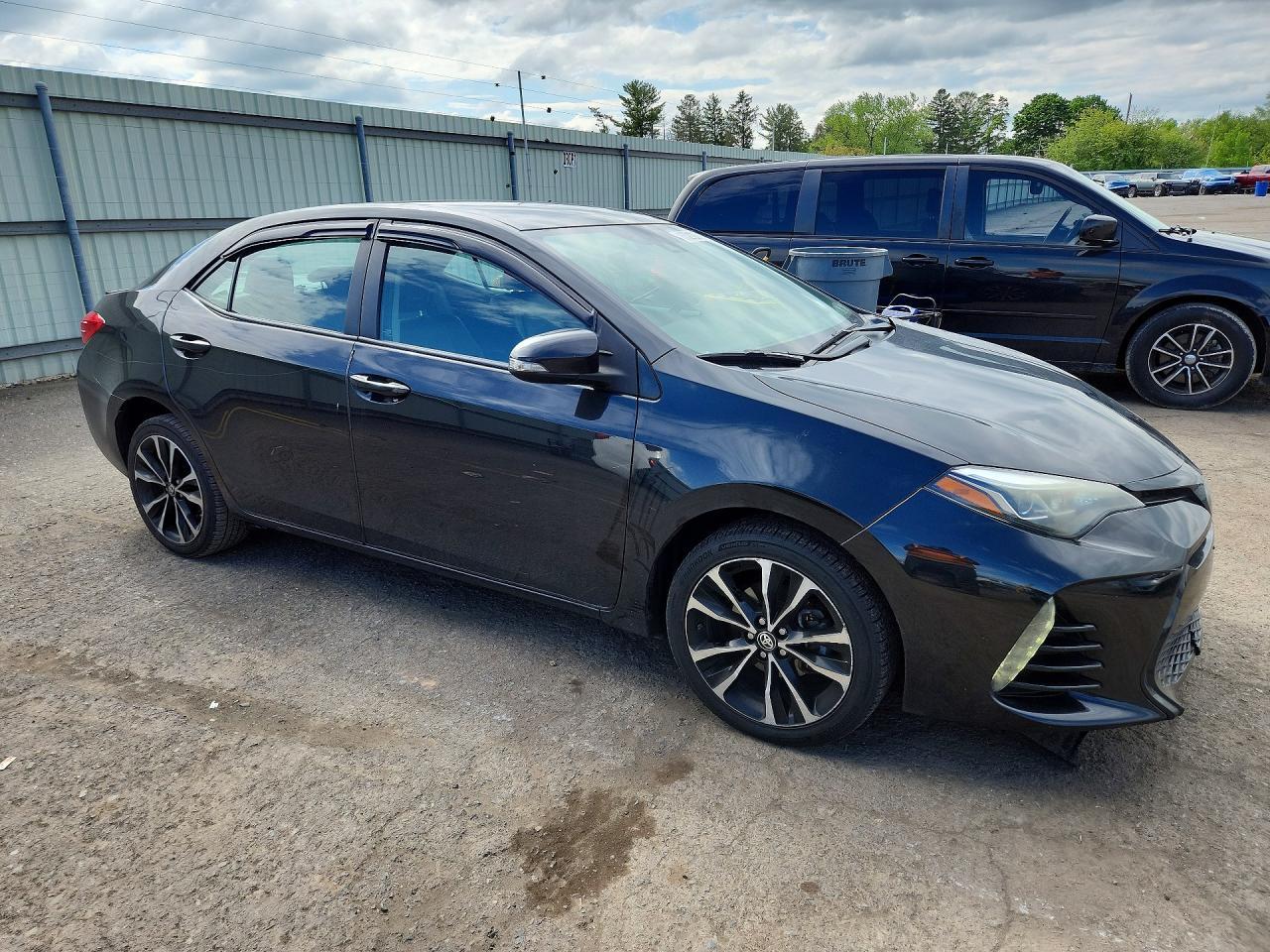 2018 Toyota Corolla Se - Image 4