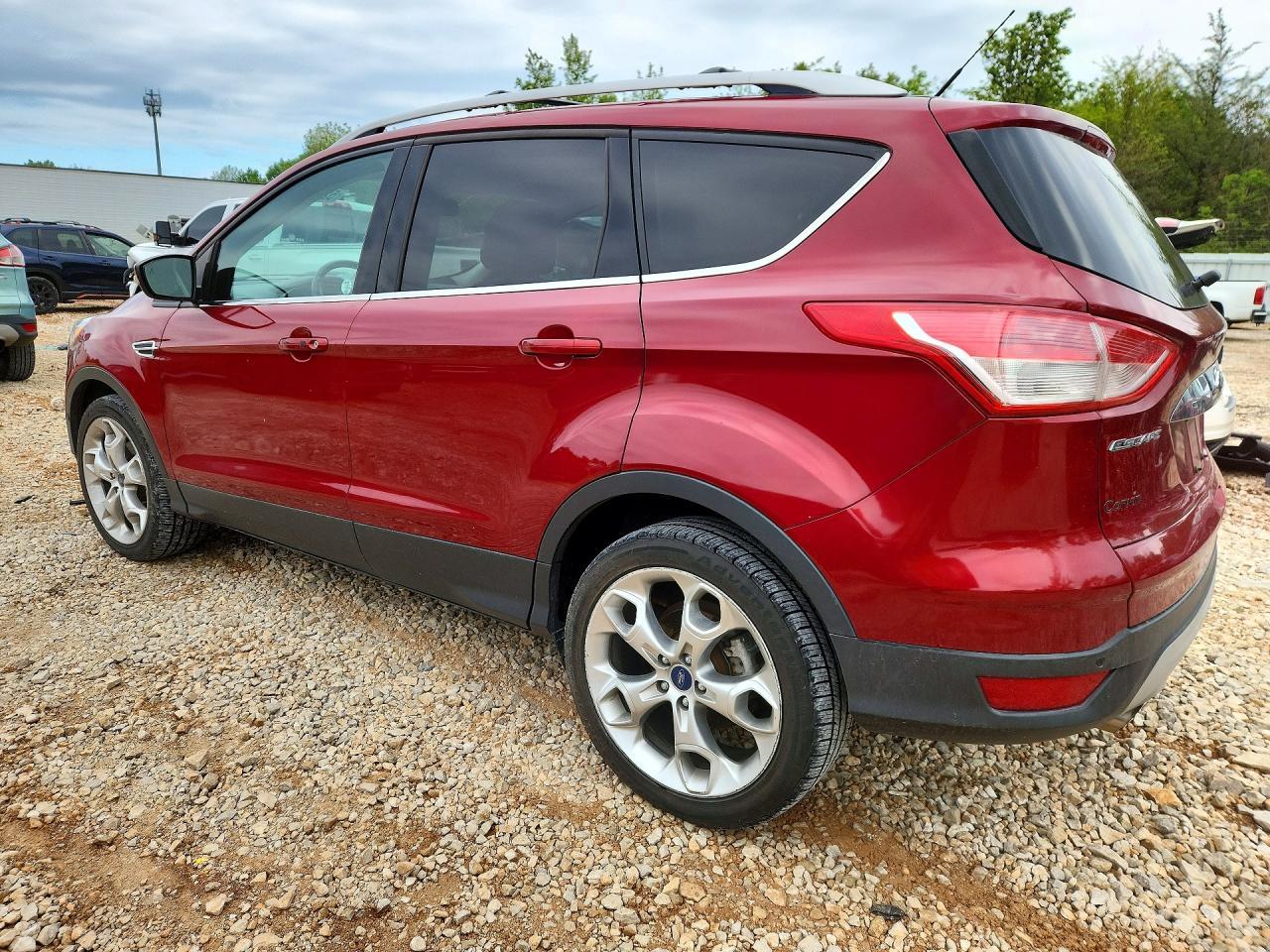 2014 Ford Escape Titanium - Image 2