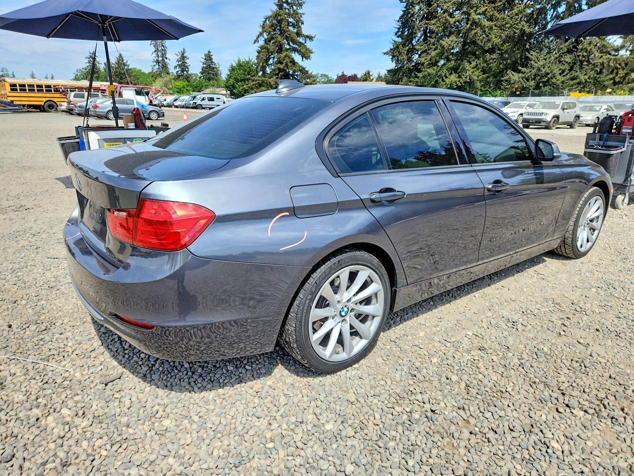 2012 BMW 328 I - Image 3