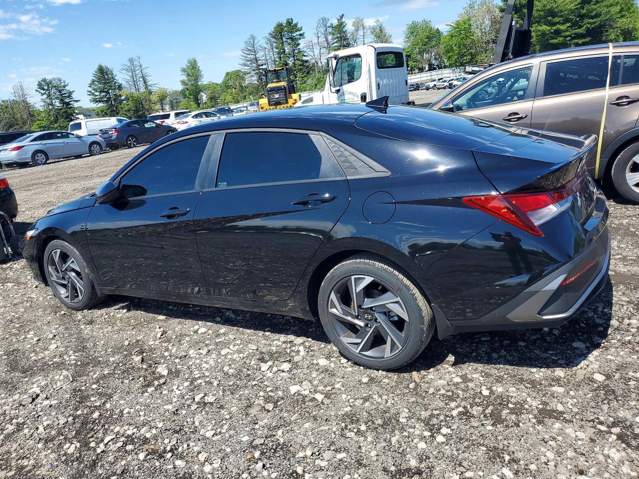 2025 Hyundai Elantra Sel Sport - Image 2