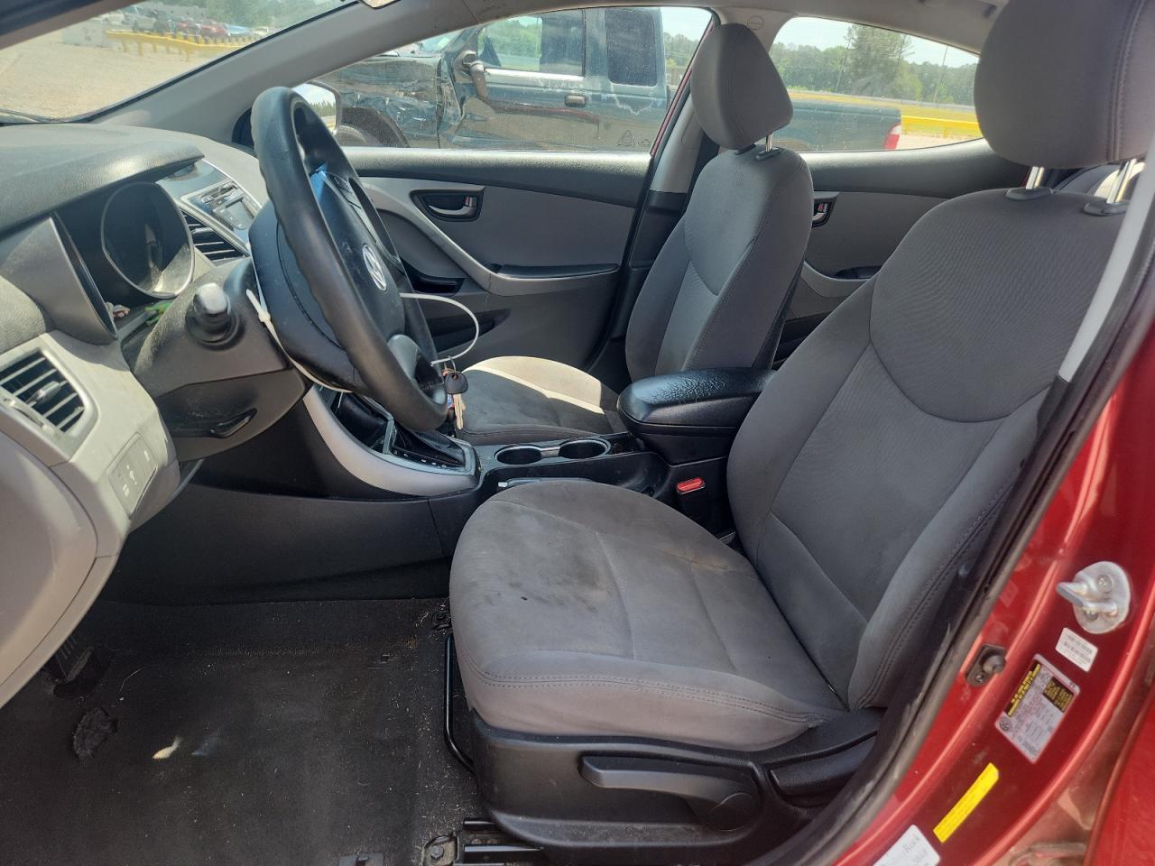 2016 Hyundai Elantra Se - Фото 7