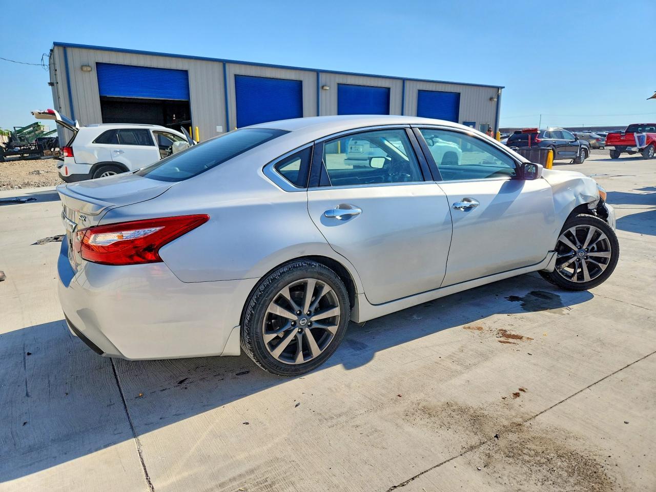 2017 Nissan Altima 2.5 Sr - Фото 3
