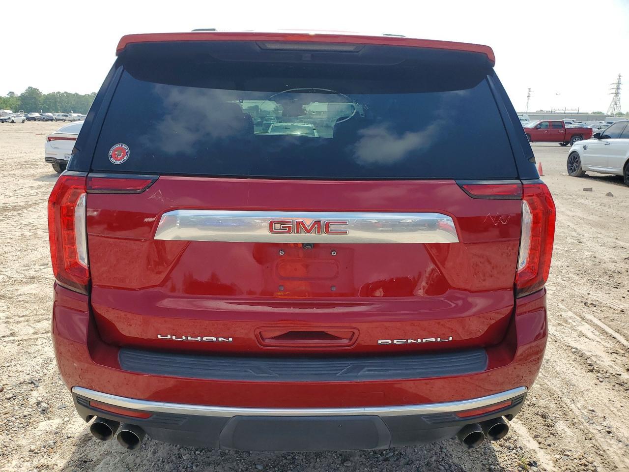 2023 GMC Yukon Denali - Фото 6