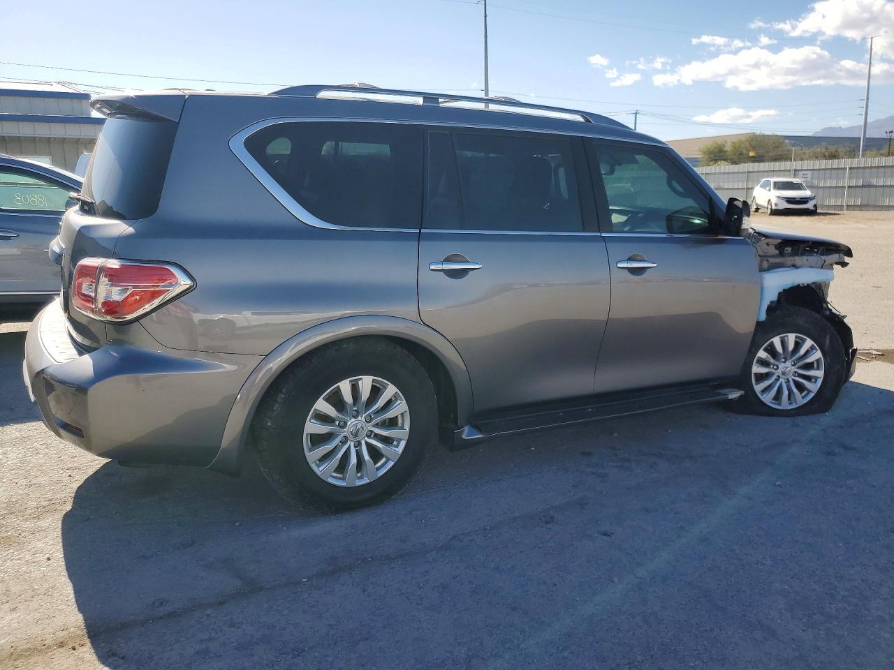 2019 Nissan Armada Sv - Image 3
