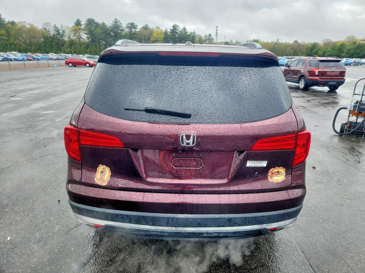 2016 Honda Pilot Touring - Image 6