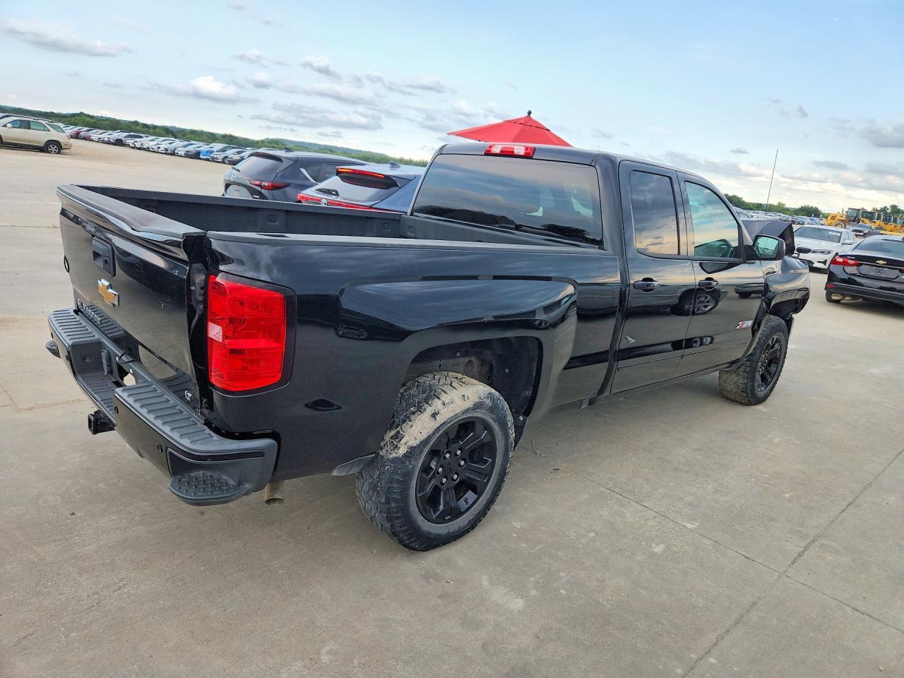 2018 Chevrolet Silverado K1500 Lt - Фото 3