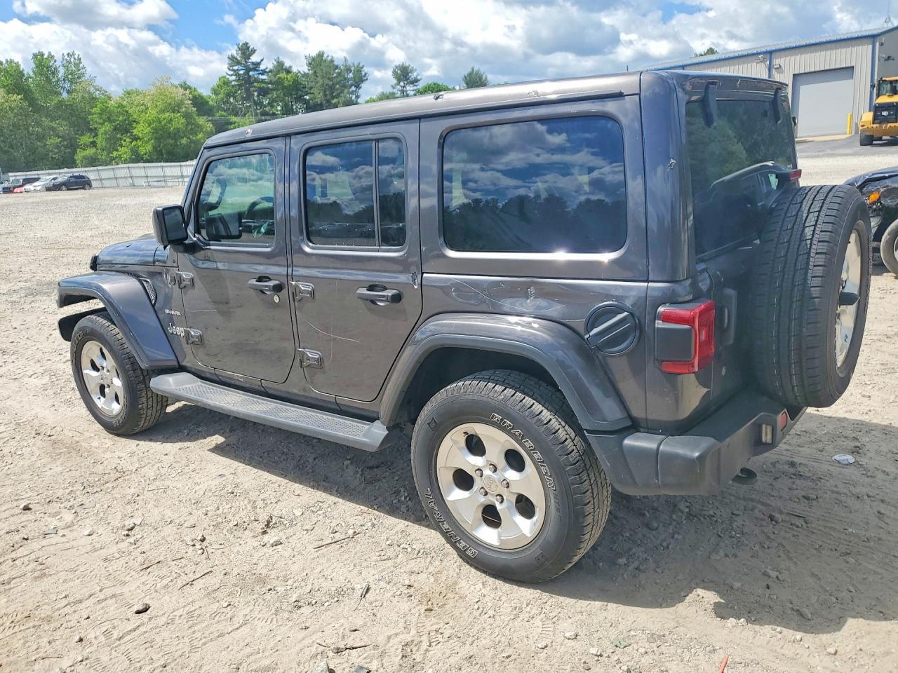 2020 Jeep Wrangler Unlimited Sahara - Image 2