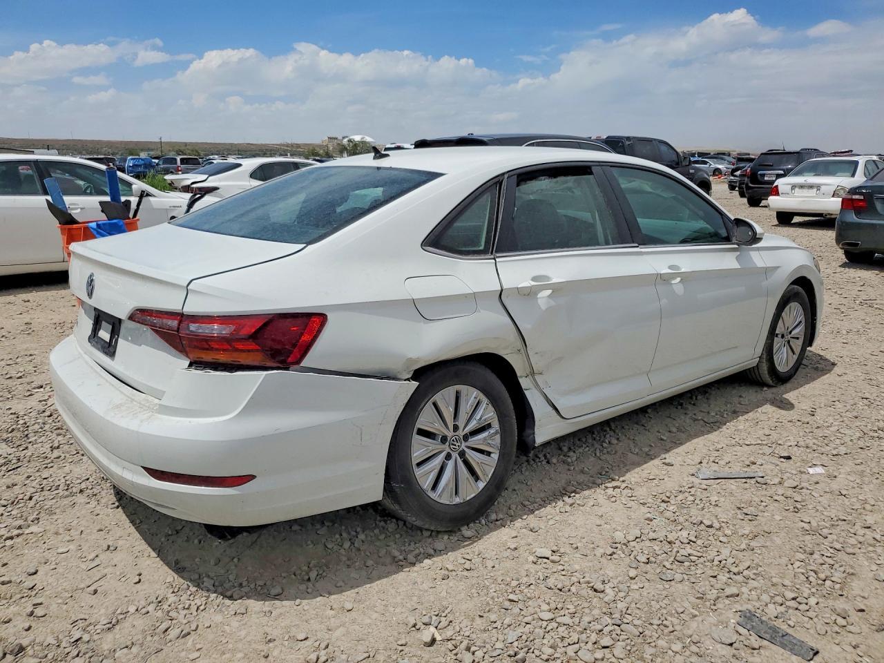 2019 Volkswagen Jetta S - Фото 3