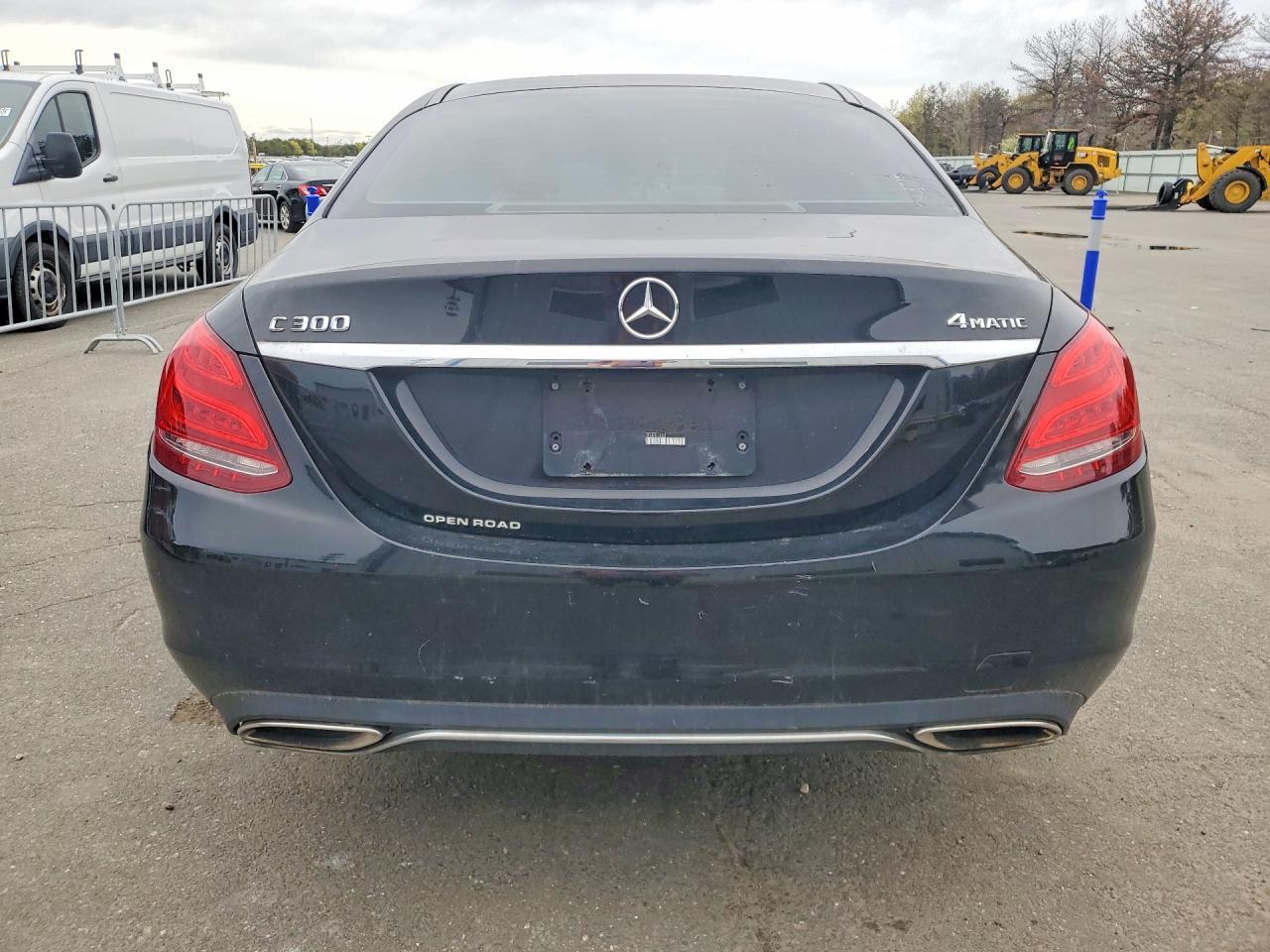 2015 Mercedes-Benz C 300 4Matic - Фото 6