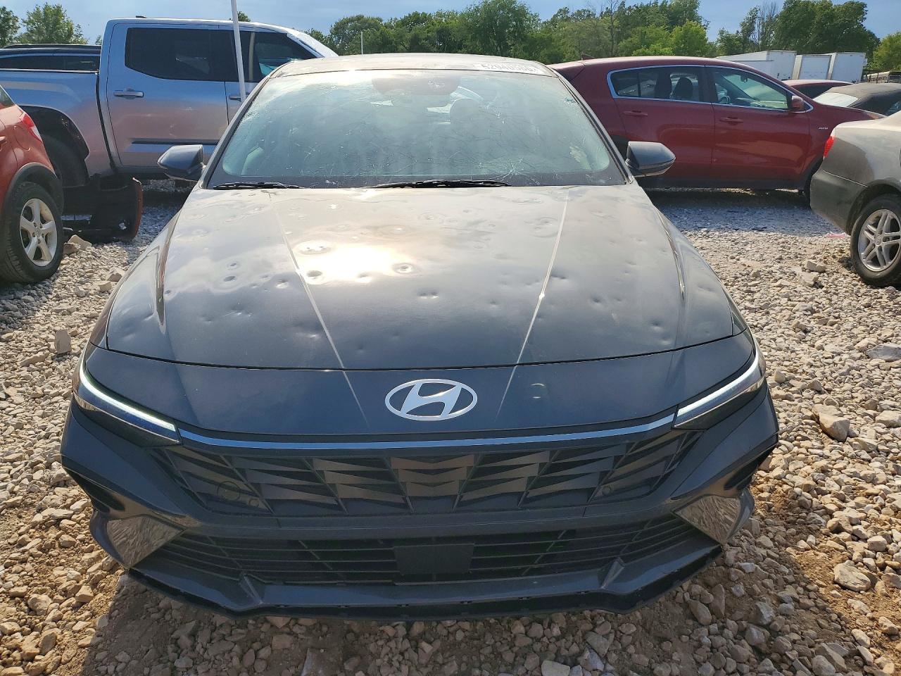 2026 Hyundai Elantra Limited - Фото 5