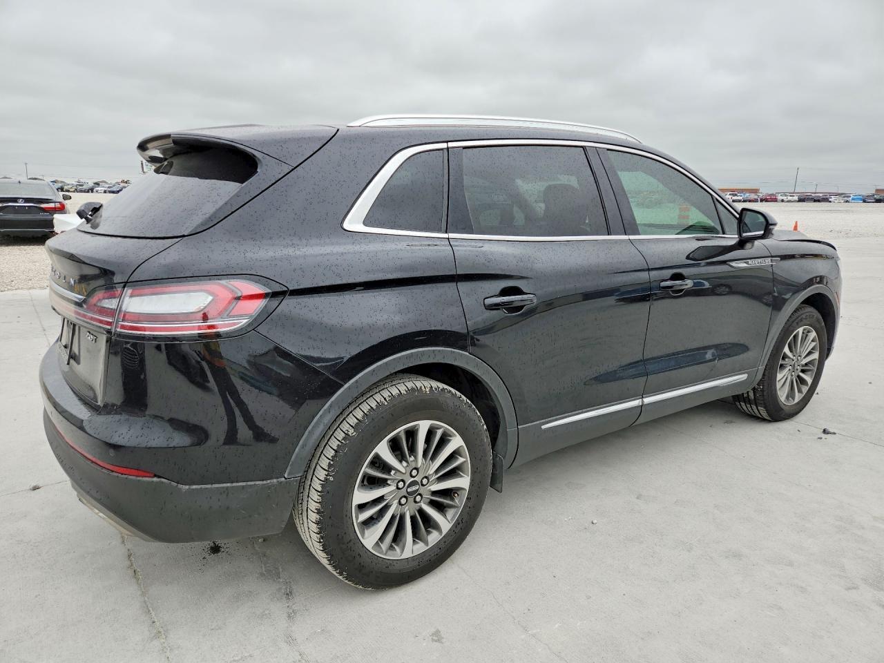 2019 Lincoln Nautilus Select - Image 3