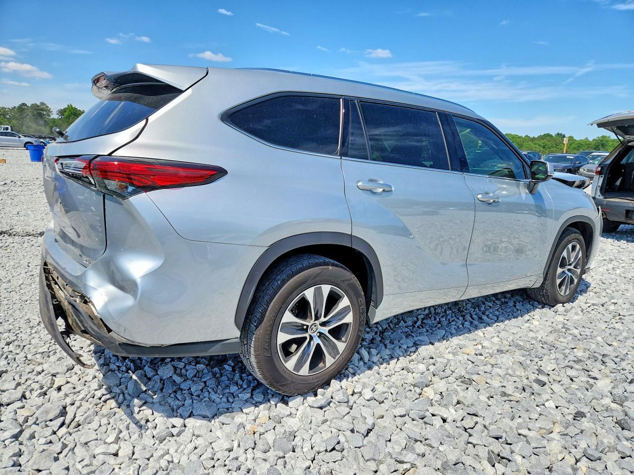 2020 Toyota Highlander Xle - Фото 3