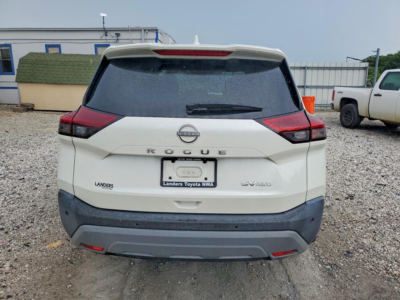 2023 Nissan Rogue Sv - Image 6