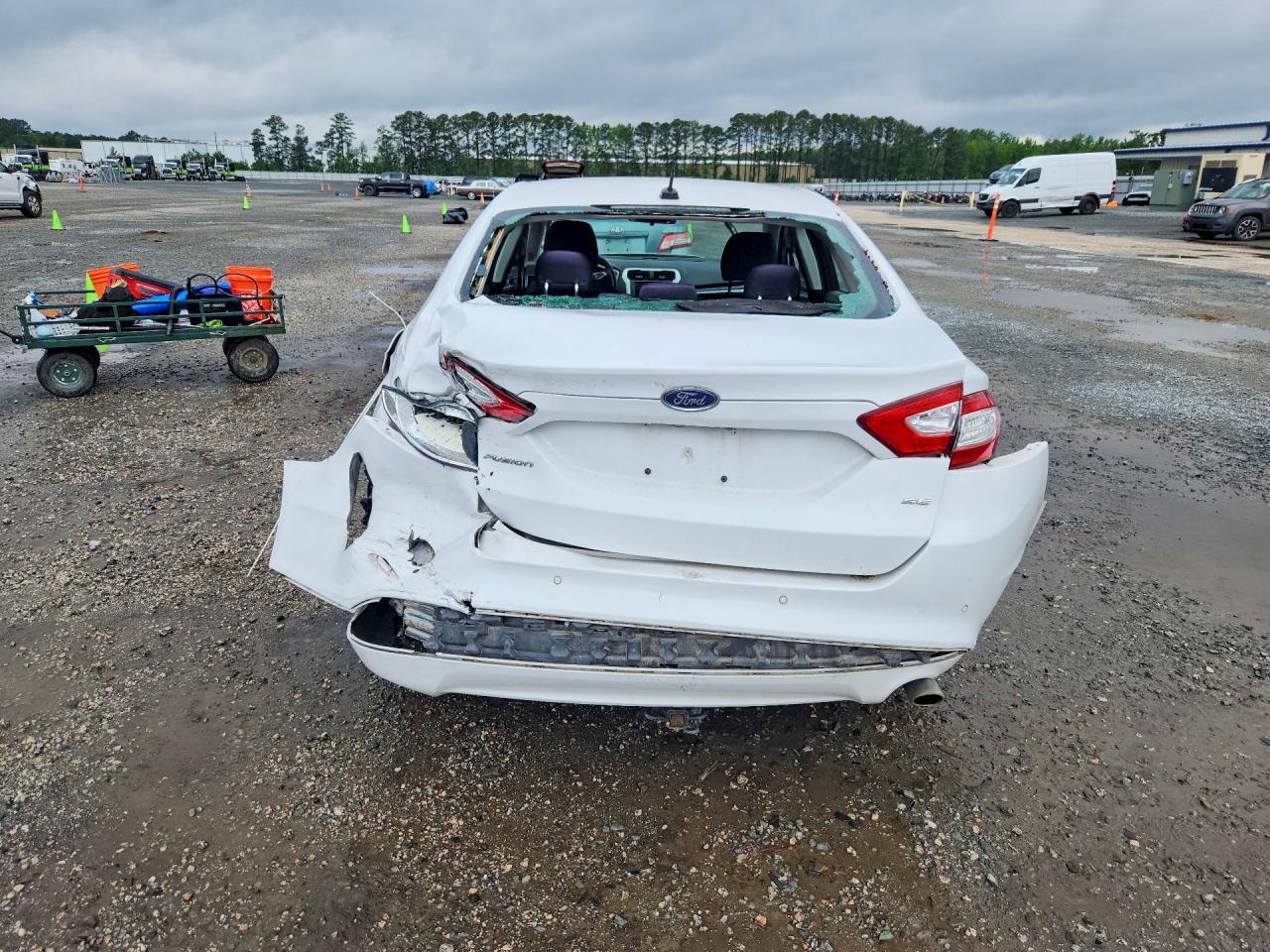 2016 Ford Fusion Se - Фото 6