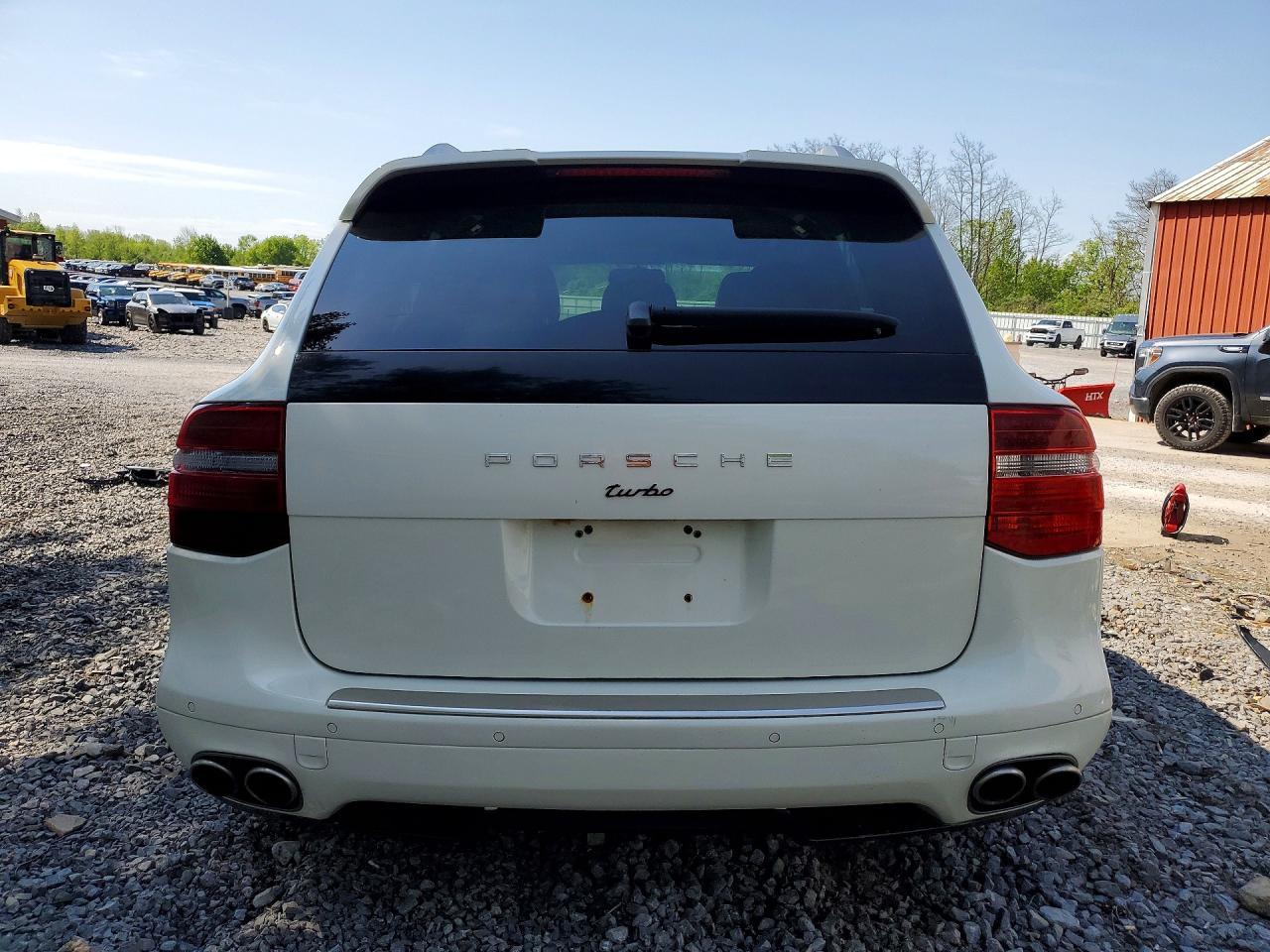 2008 Porsche Cayenne Turbo - Image 6