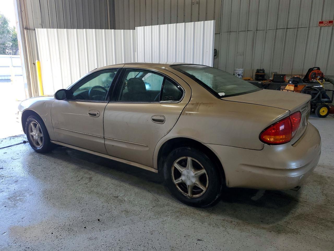 2001 Oldsmobile Alero Gl - Image 2
