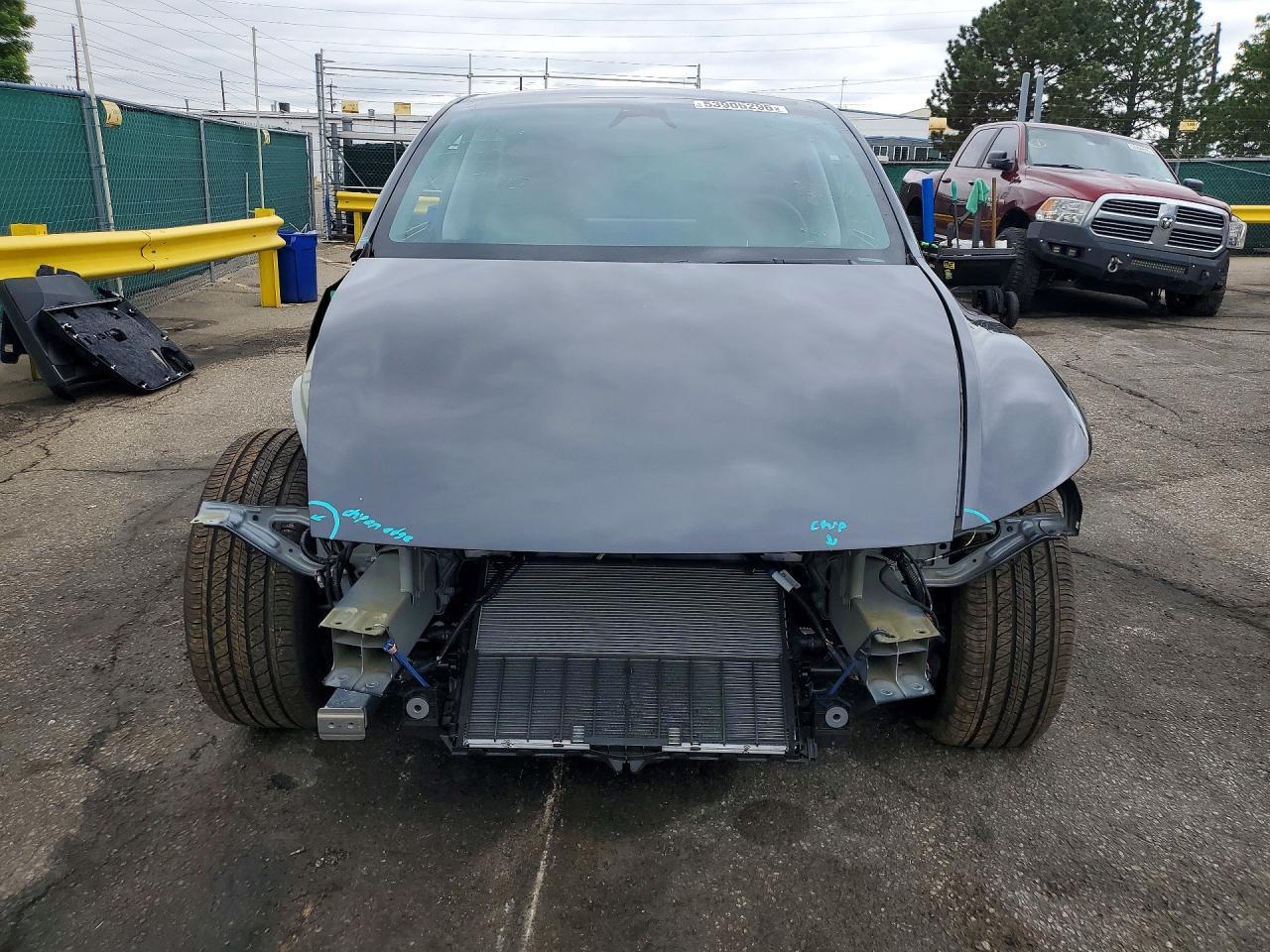 2026 Tesla Model Y - Image 5