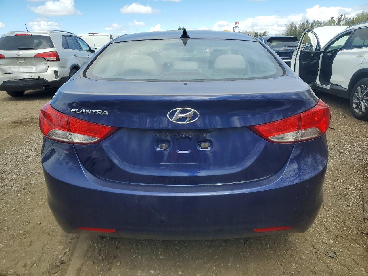 2013 Hyundai Elantra Gls - Фото 6