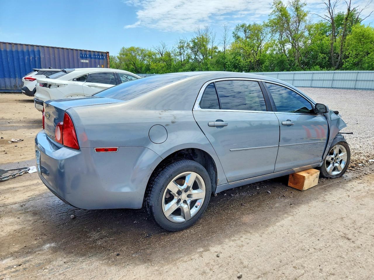 2009 Chevrolet Malibu 1Lt - Image 3