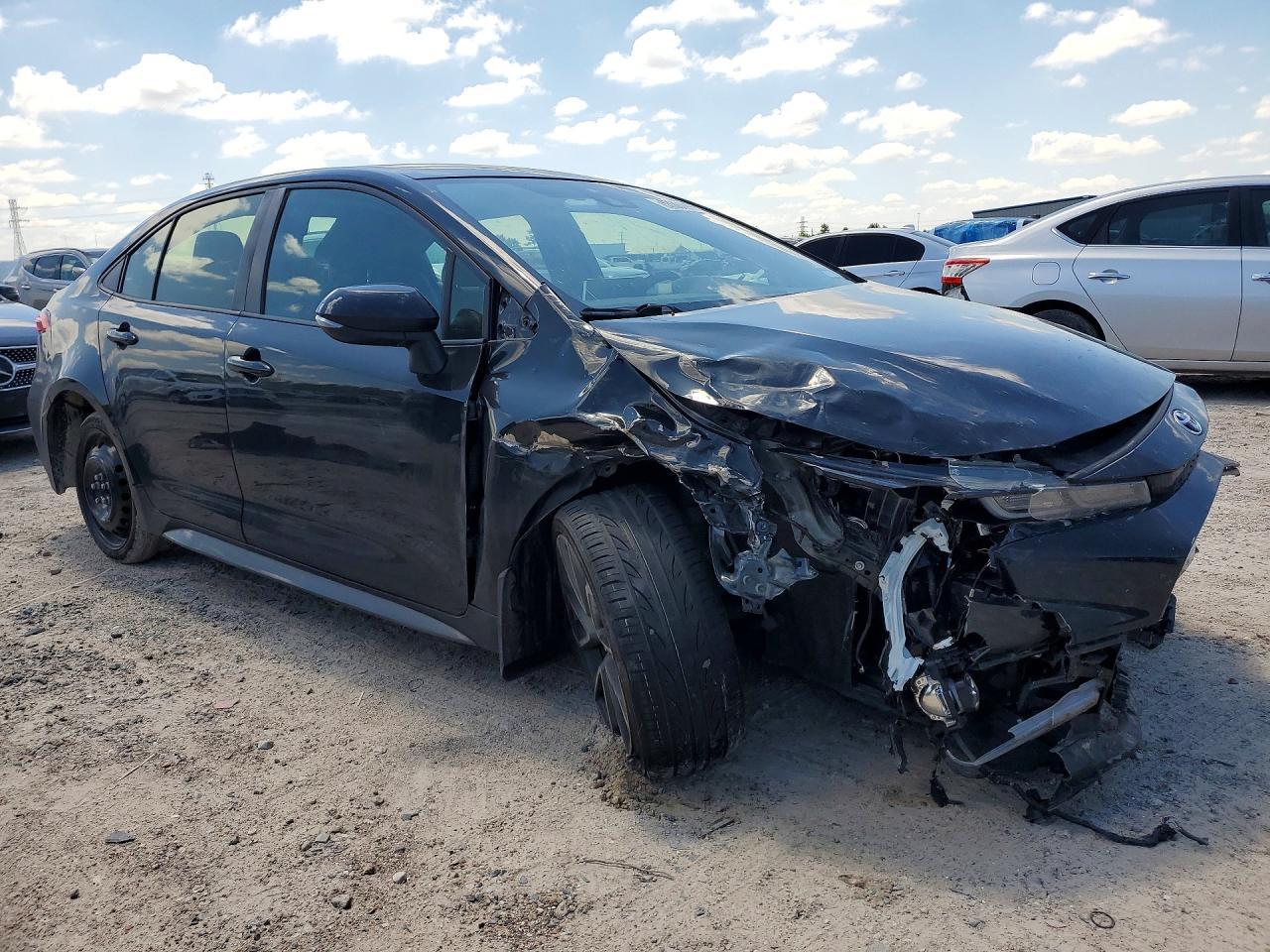 2021 Toyota Corolla Se - Фото 4