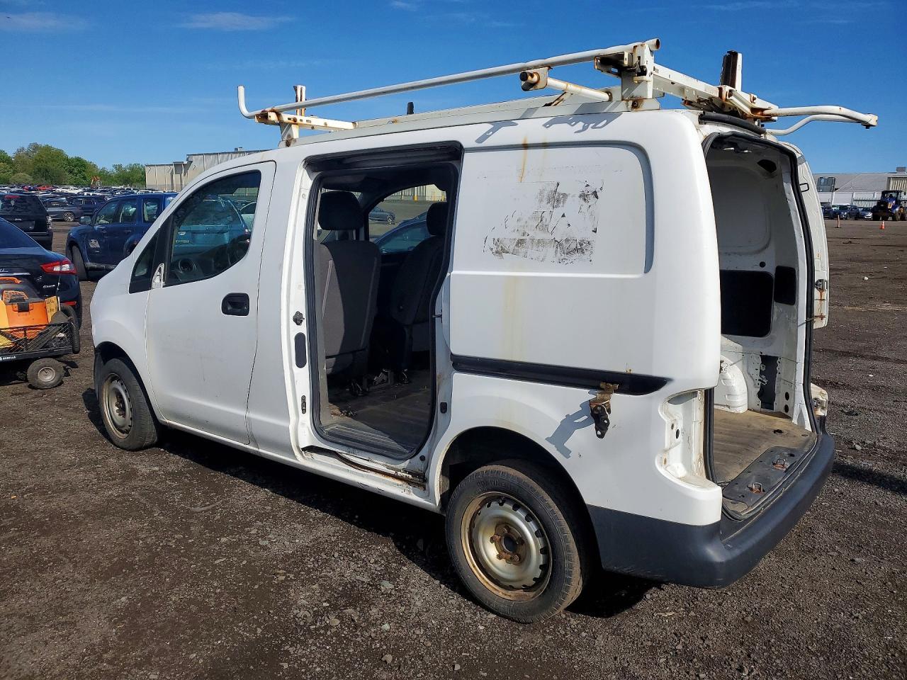2015 Nissan Nv200 S - Фото 2