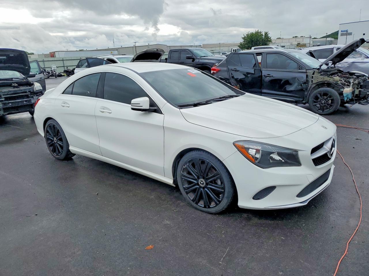 2018 Mercedes-Benz Cla 250 - Фото 4