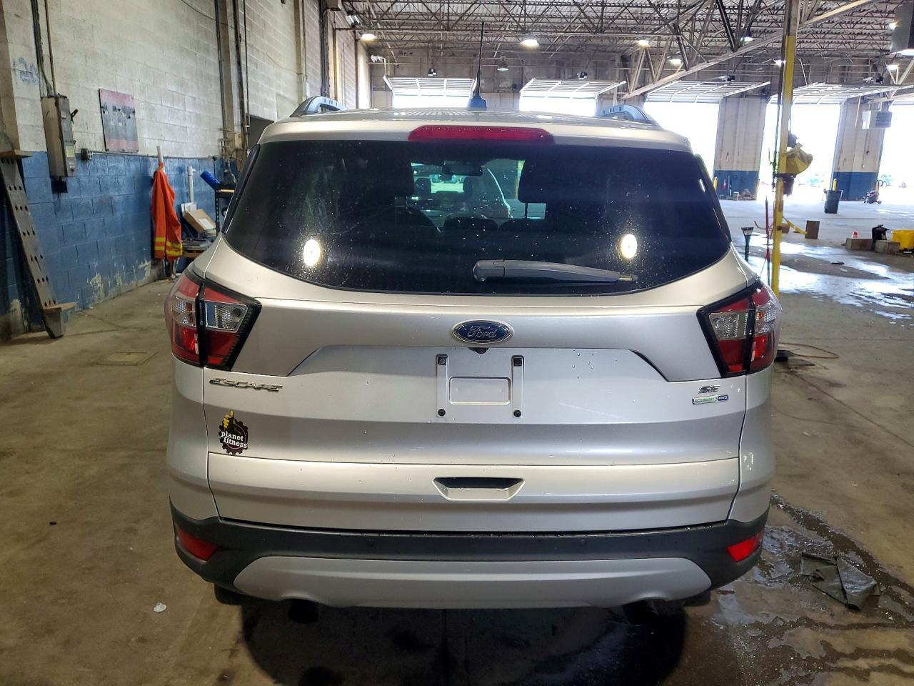 2017 Ford Escape Se - Фото 6