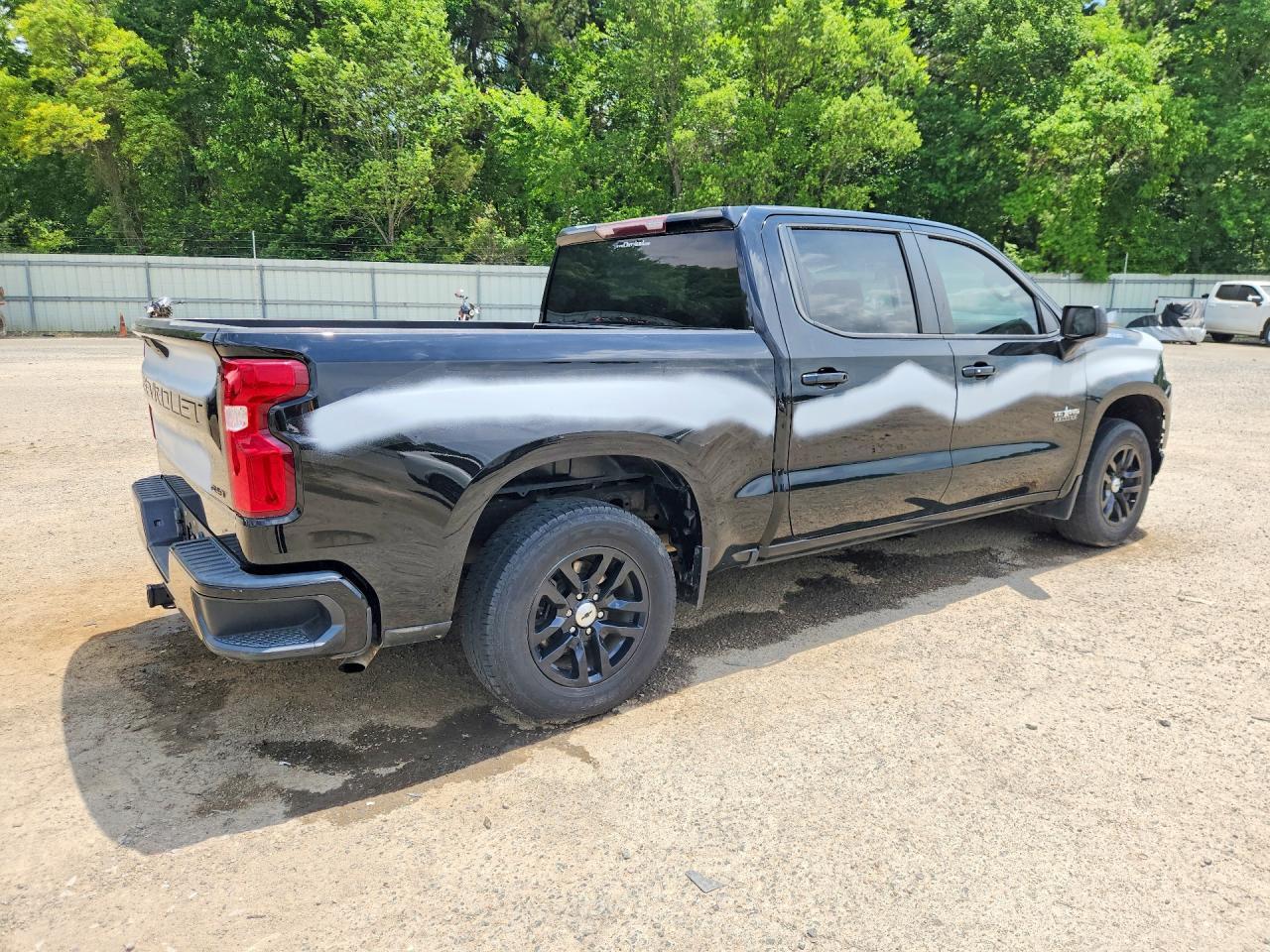2020 Chevrolet Silverado C1500 Rst - Image 3