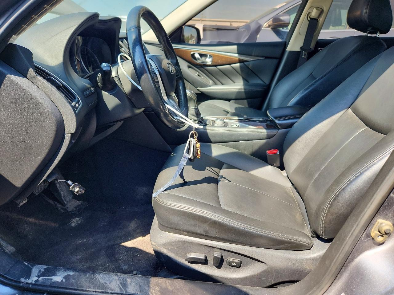 2018 Infiniti Q50 3.0T Luxe - Фото 7