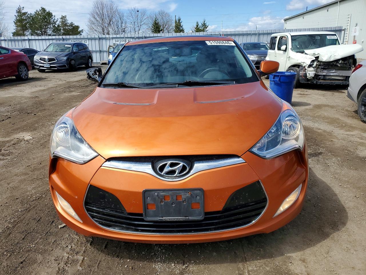 2012 Hyundai Veloster Base - Image 5