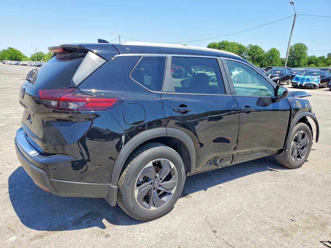 2025 Nissan Rogue Sv - Фото 3