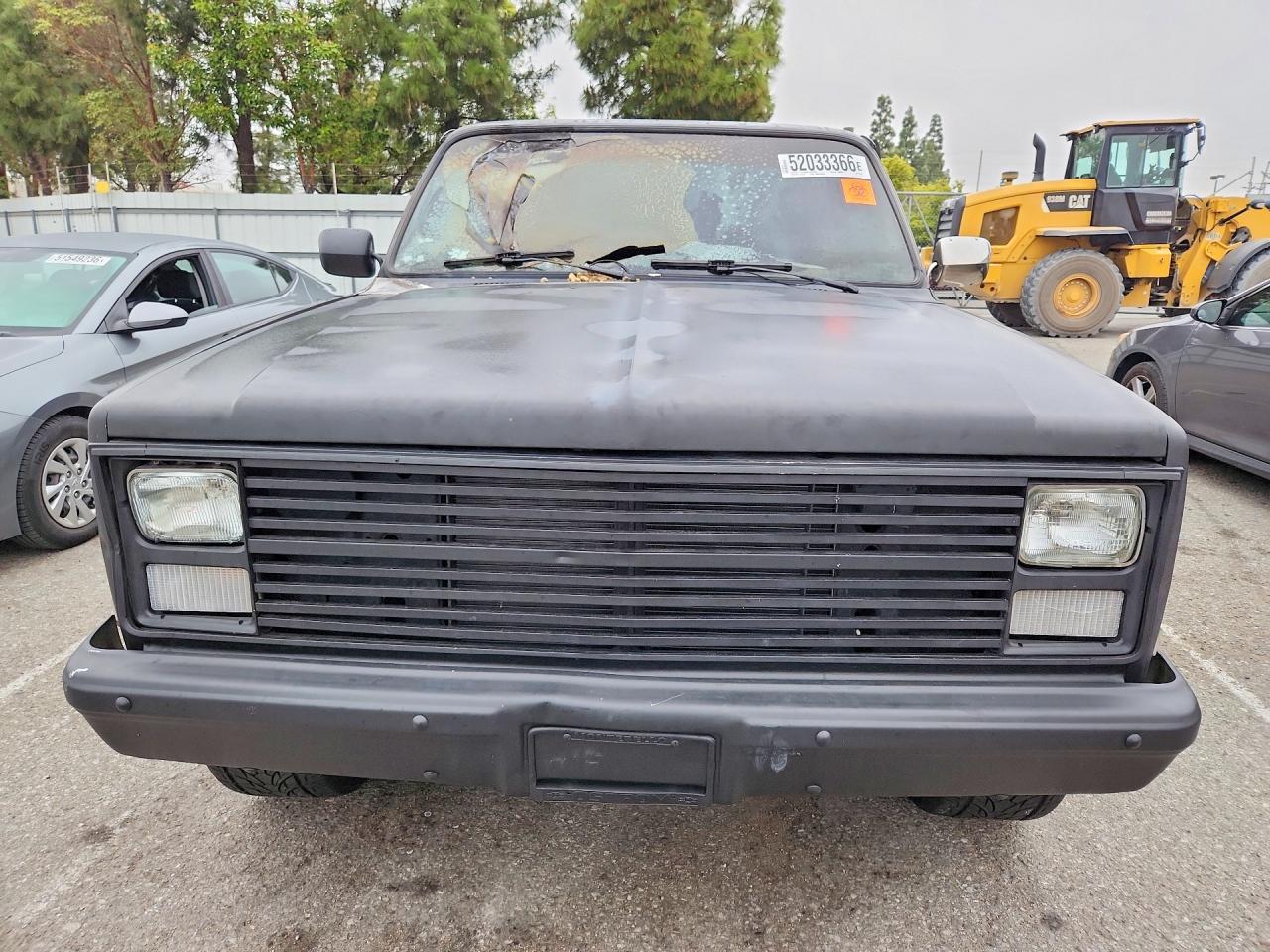 1985 Chevrolet C30 - Image 5