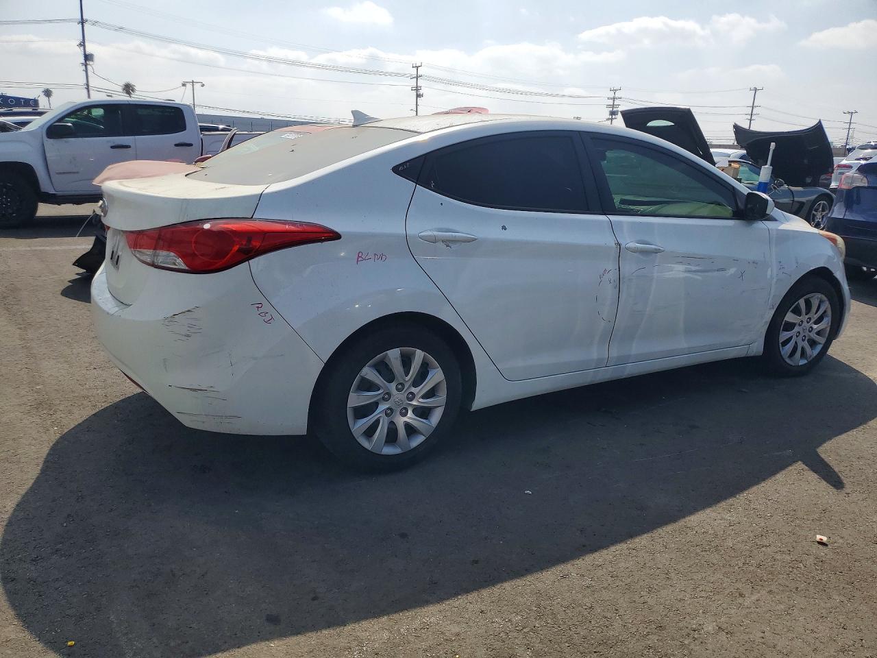 2012 Hyundai Elantra Gls - Image 3