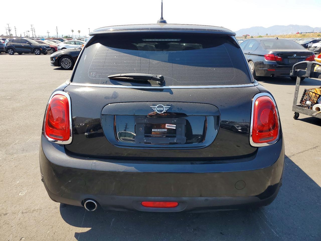 2019 Mini Cooper - Фото 6
