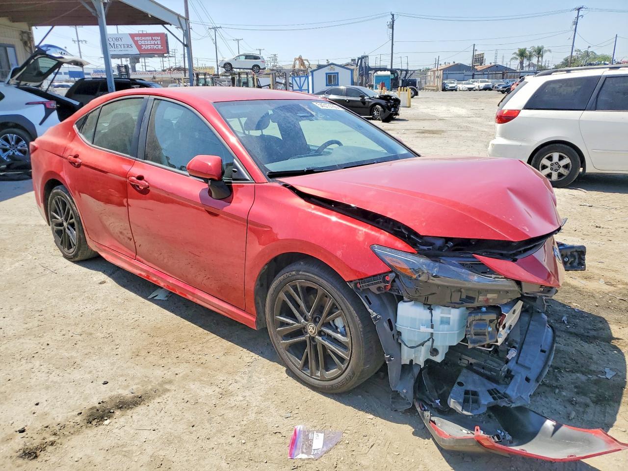 2025 Toyota Camry Se - Фото 4