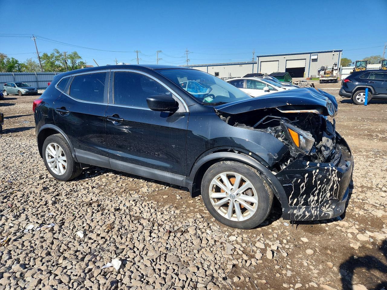 2017 Nissan Rogue Sport S - Image 4