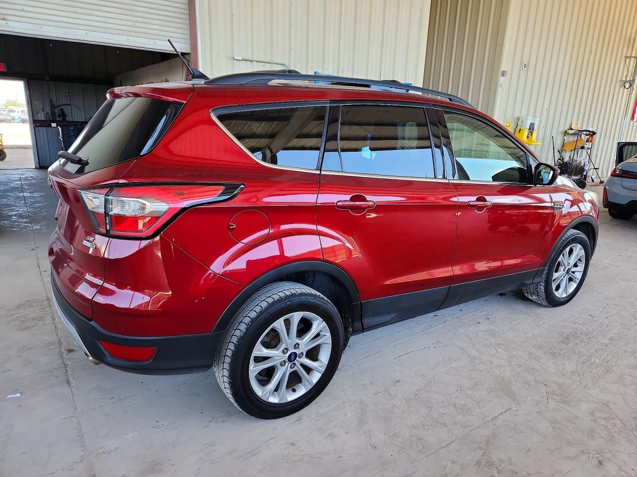 2018 Ford Escape Se - Фото 3