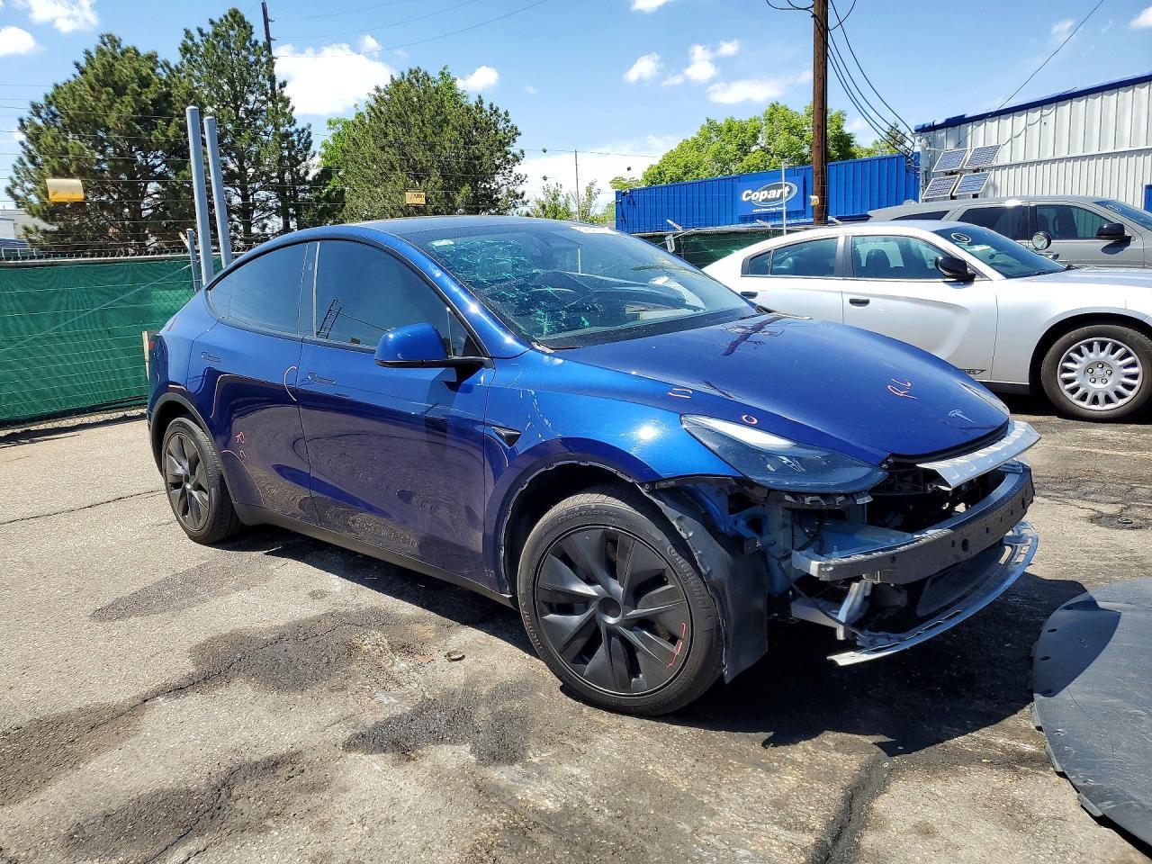 2024 Tesla Model Y - Фото 4