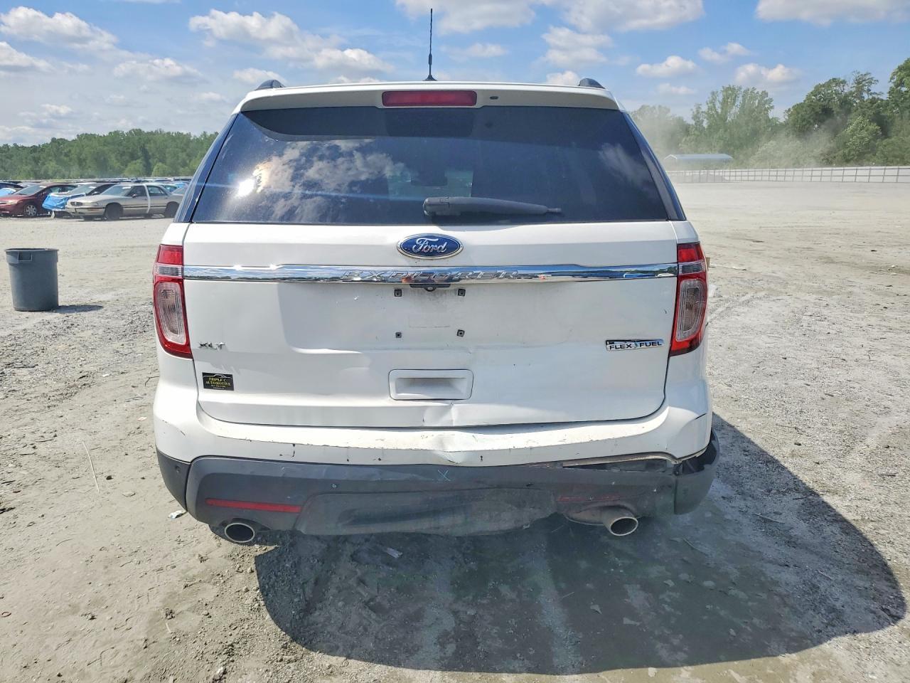 2014 Ford Explorer Xlt - Фото 6