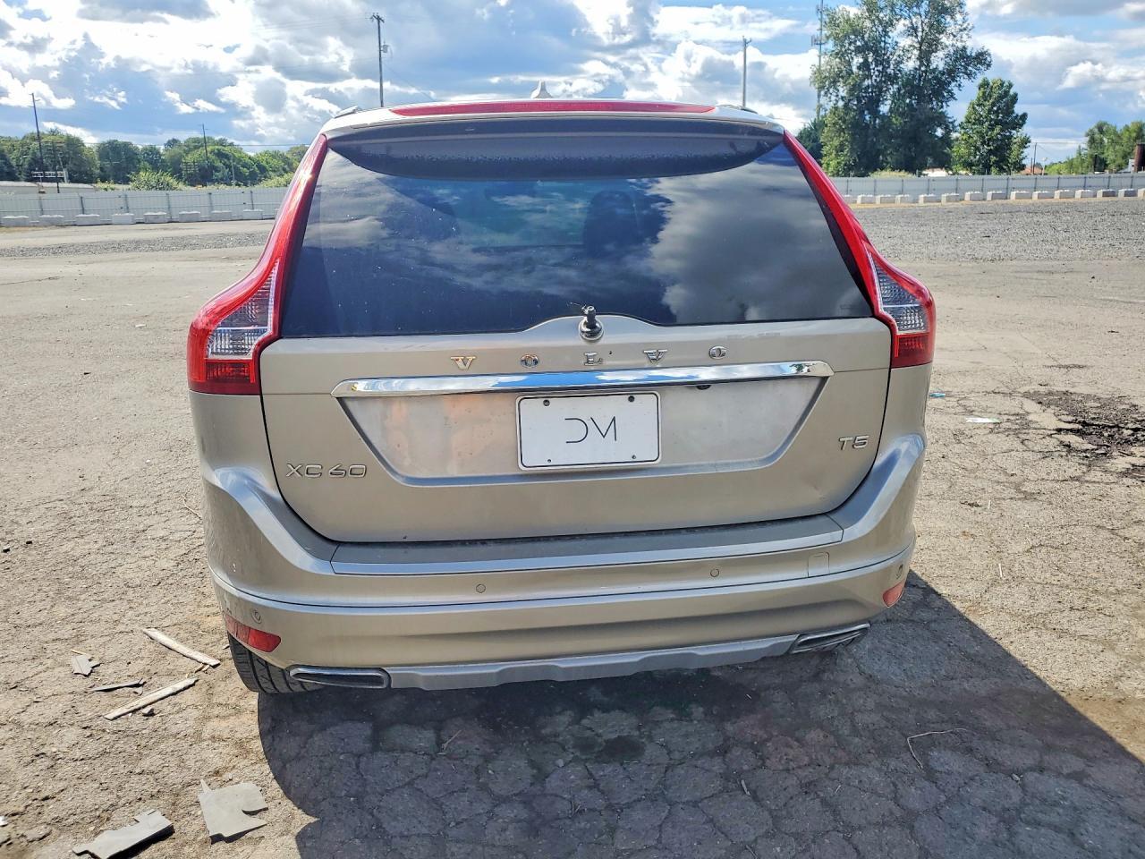2016 Volvo Xc60 T5 Premier - Image 6