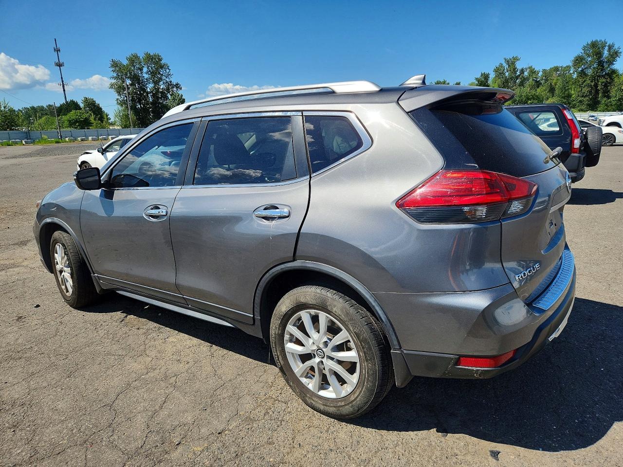 2017 Nissan Rogue Sv - Фото 2
