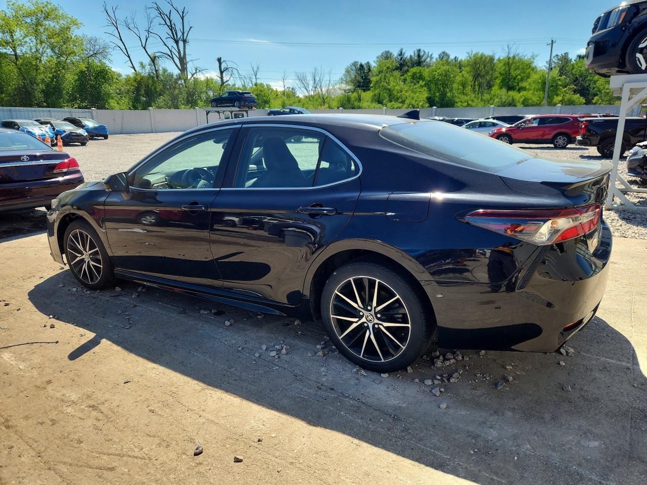 2023 Toyota Camry Se - Фото 2